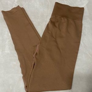 Tan Brown Peachy Bunz leggings